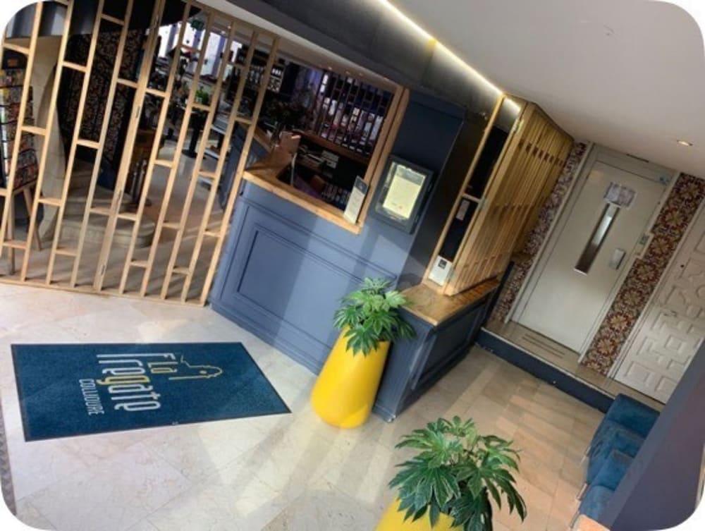 La Fregate Hotel Колюр Екстериор снимка